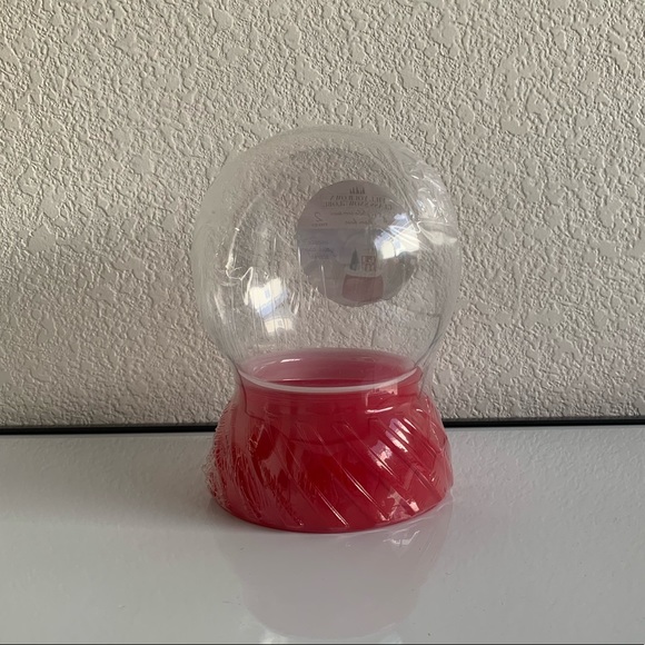 Target Snowglobe - Picture 2 of 2